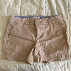 Banana Republic size 4 khaki shorts